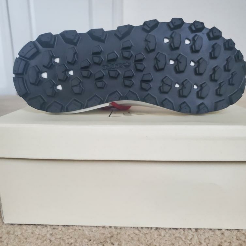 New in Box Men's Adidas HMD HumanMade by Pharrell - Picture 2 of 7